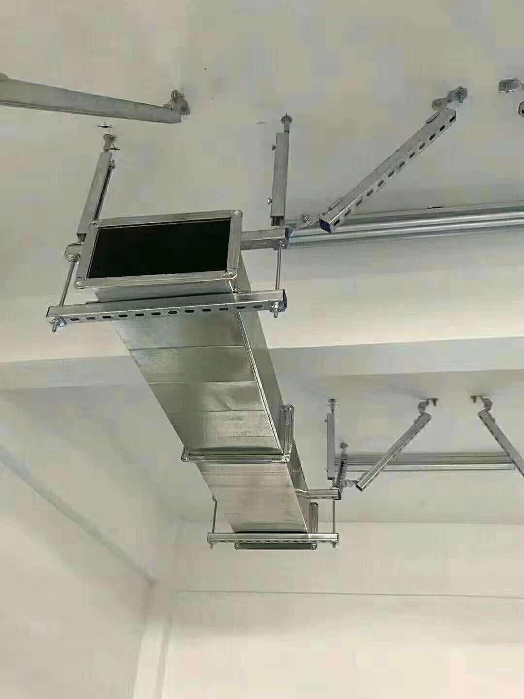 抗震支架沈阳富强电缆桥架厂